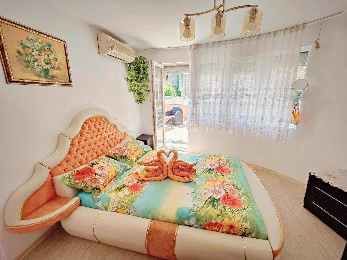 Boutique Guest House 'Sofia' Несебр Экстерьер фото